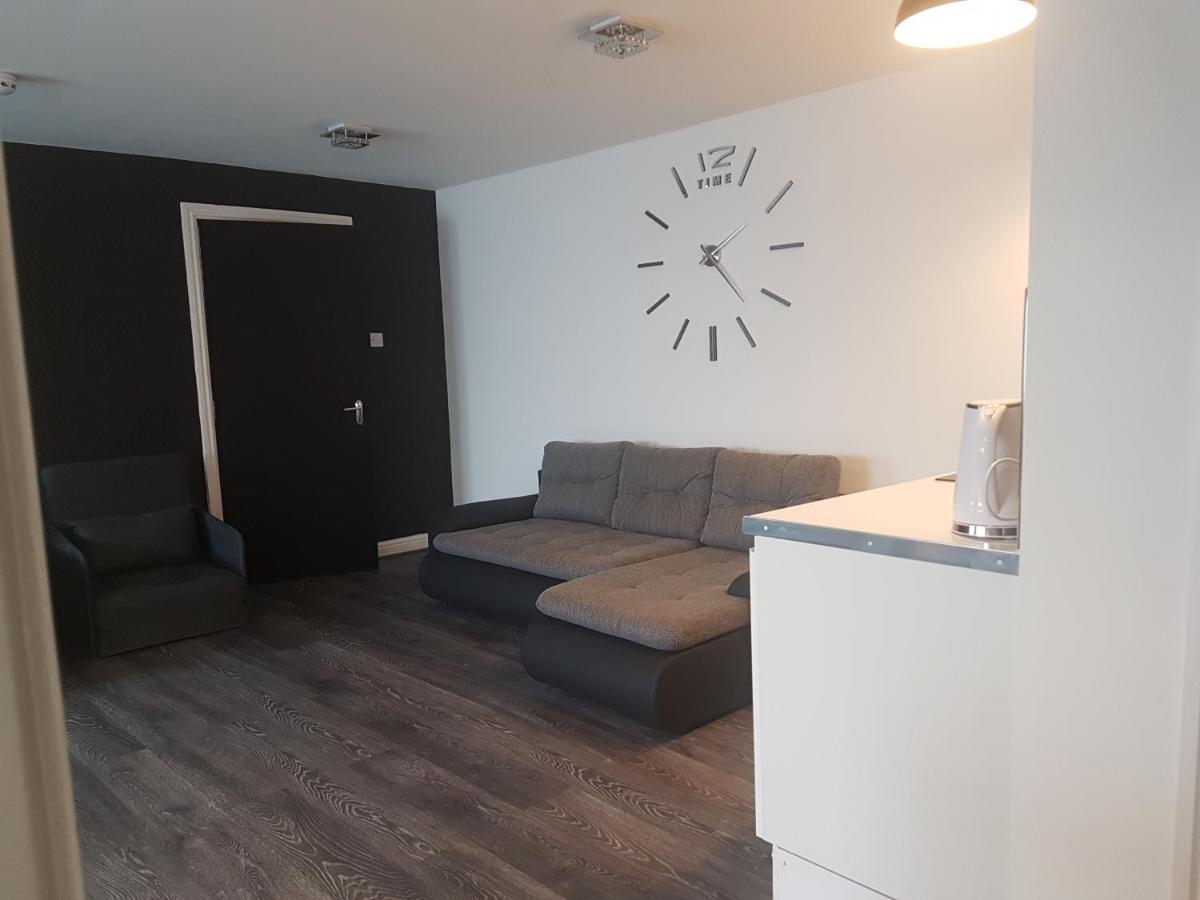 Apartment Pembroke Place *