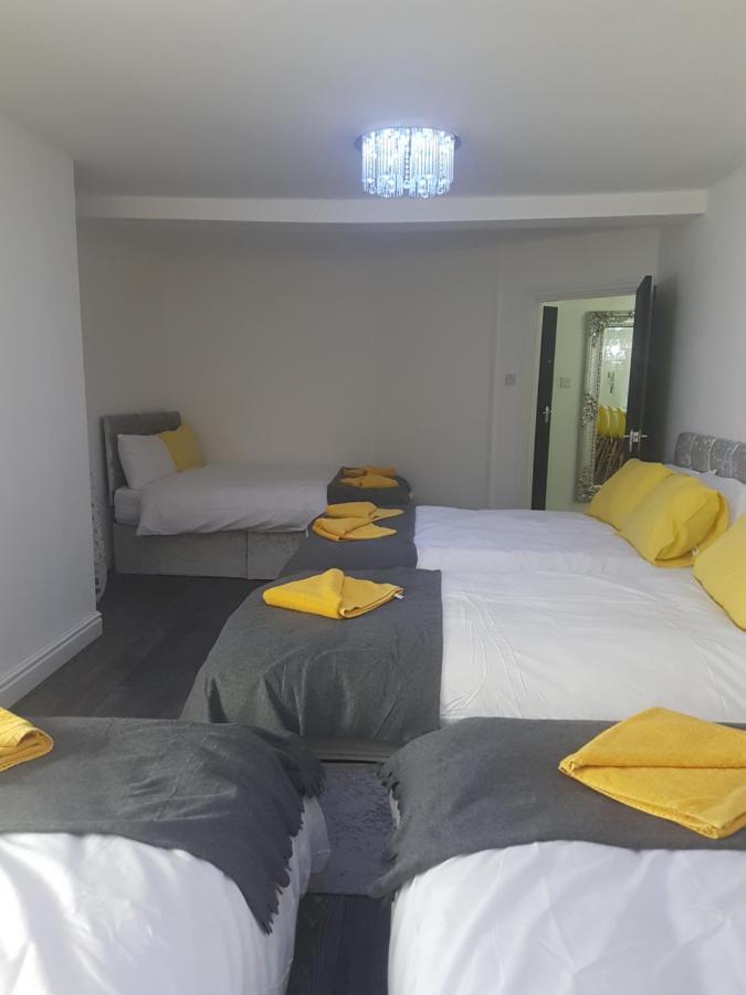 Pembroke Place Apartment *